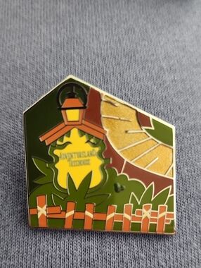 2026 Disneyland Adventureland Treehouse Mystery Pin Adventureland Sign LE 550